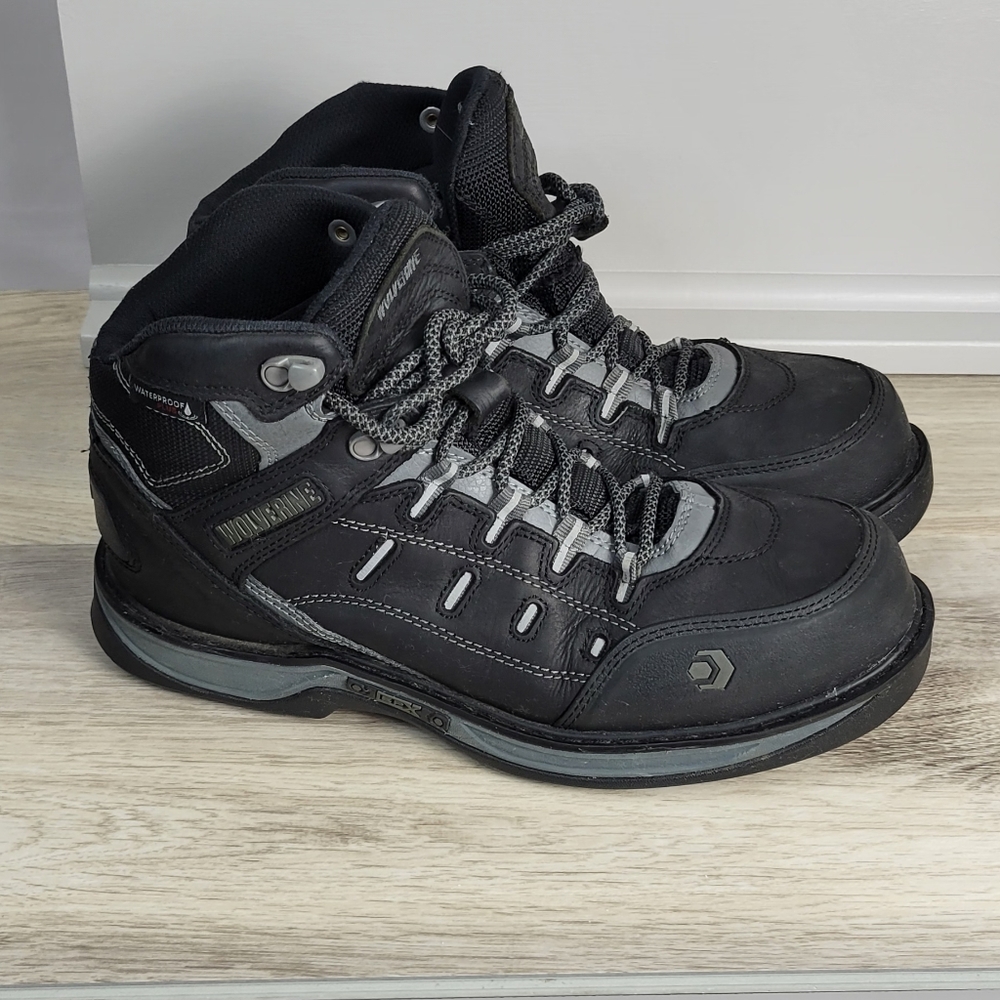 Men's Black Hiking Boots